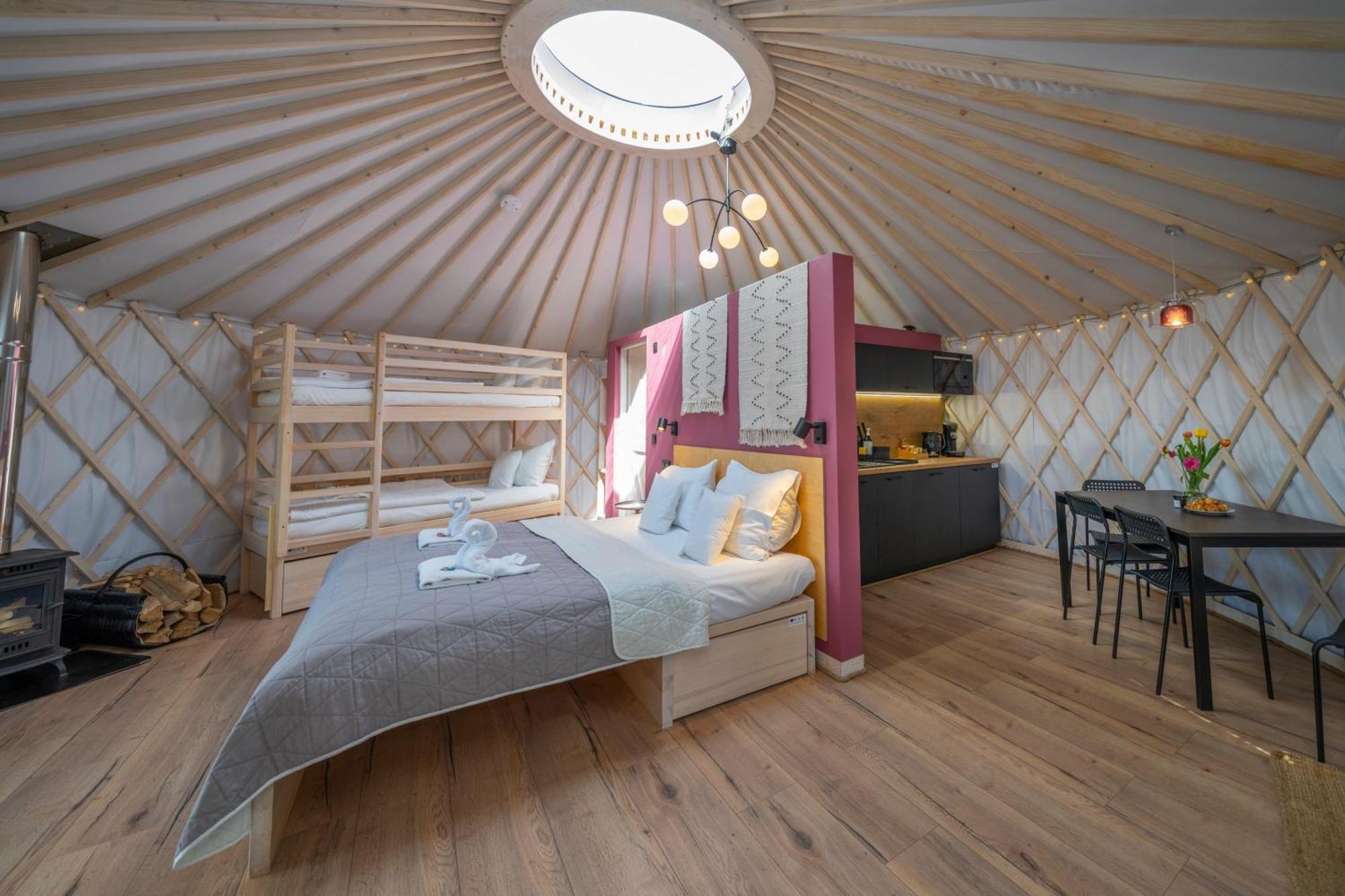 Bed and Breakfast Dom W Domu - Izera Glamping Gajowka  Zimmer foto