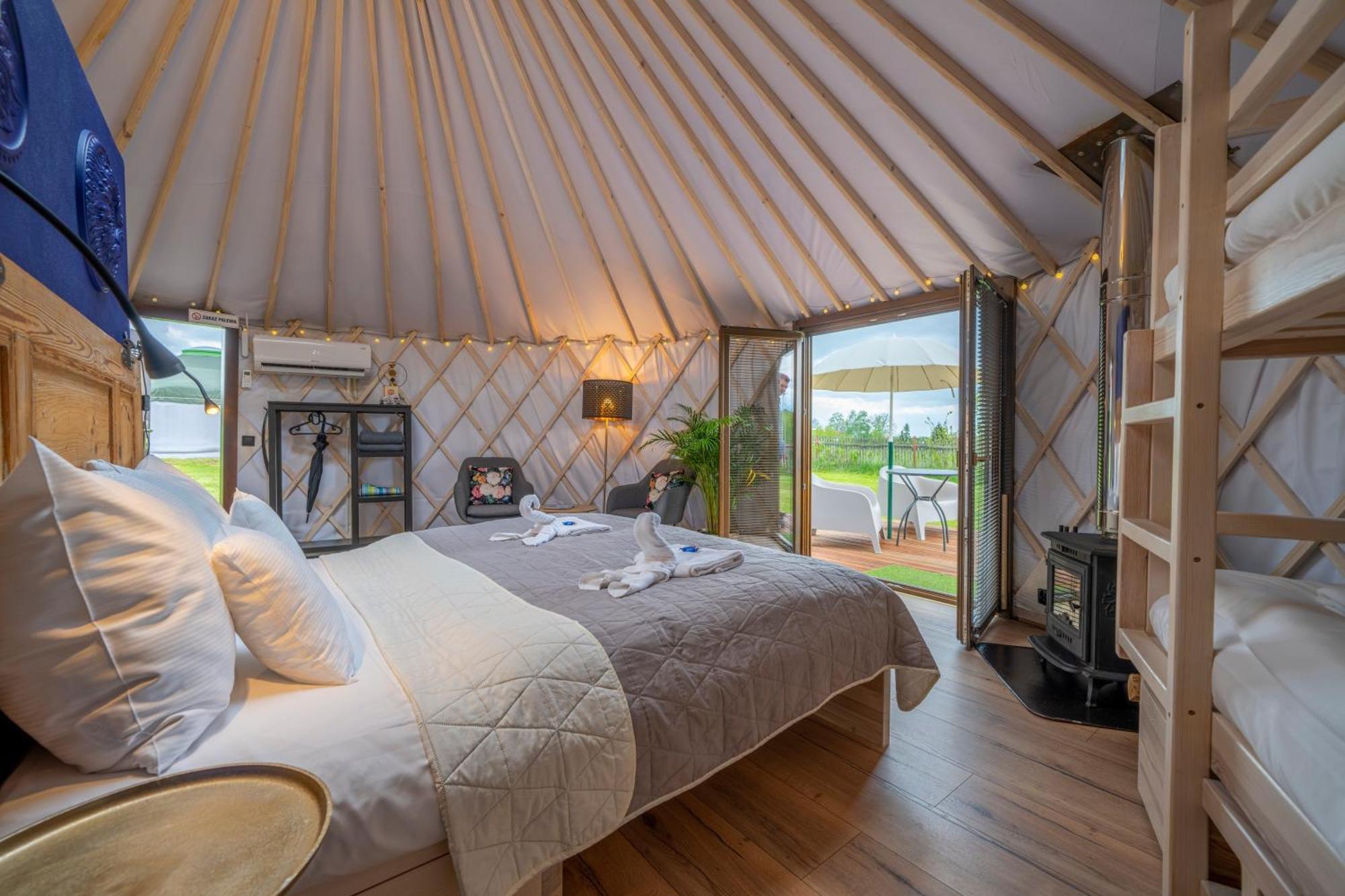 Bed and Breakfast Dom W Domu - Izera Glamping Gajowka  Zimmer foto